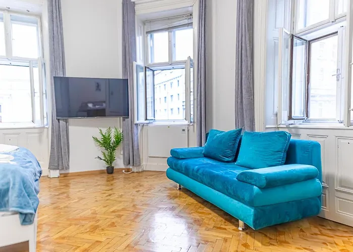 Family-Friendly 2Br Apt.-Perfect For Longstays