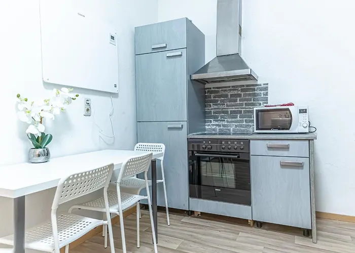 Family-Friendly 2Br Apt.-Perfect For Longstays